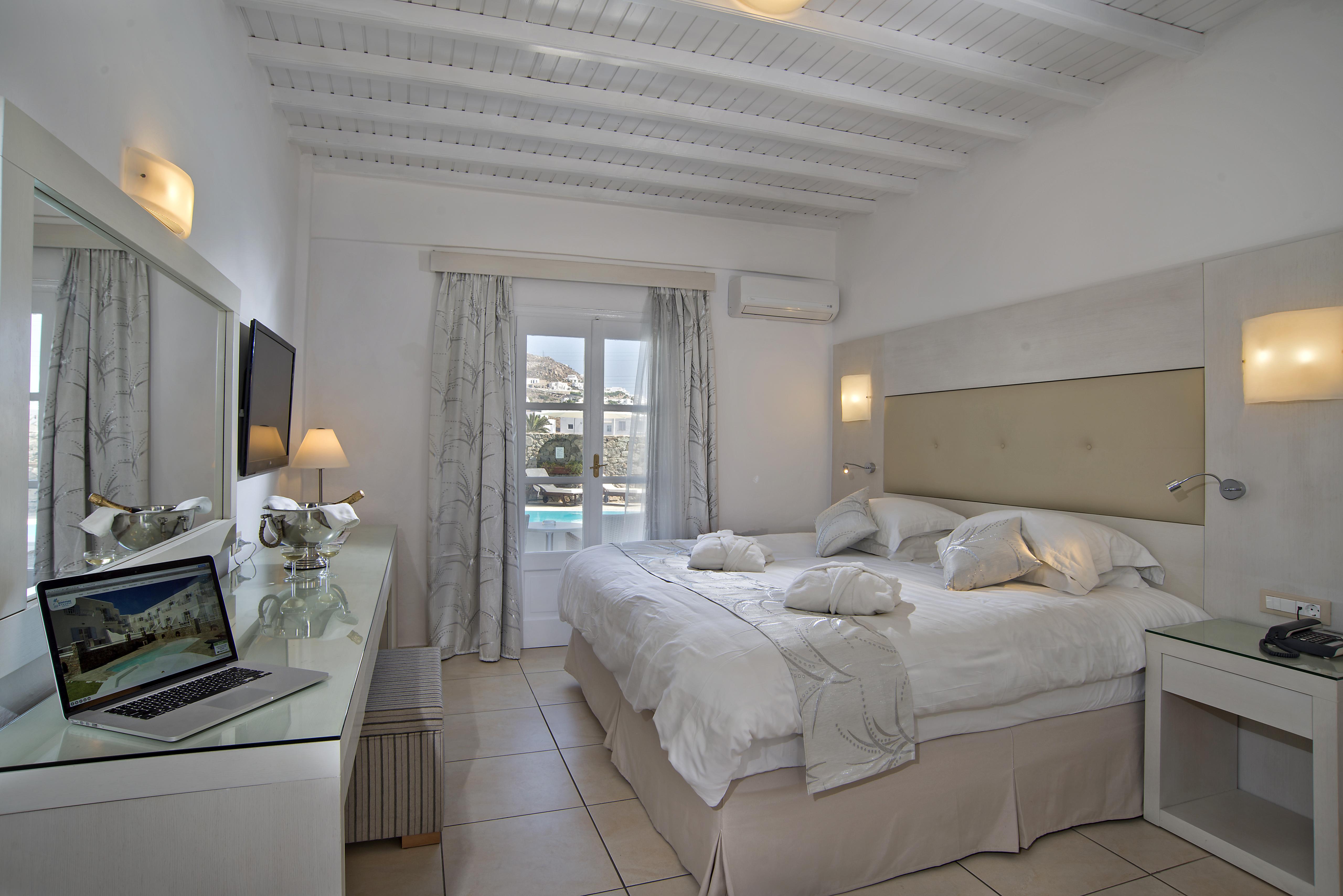 Dionysos Luxury Hotel Mykonos Ornos  Exterior photo